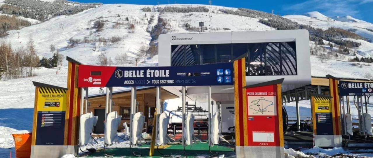 Appartement 4 Personnes Aux Pieds Des Pistes Wifi Netflix Les Deux Alpes Luaran gambar